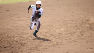 西東京大会対五商戦　東大和の走塁